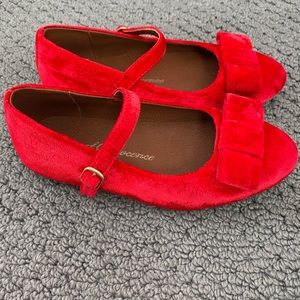 Age Of Innocence Ellen Velvet Berry Red